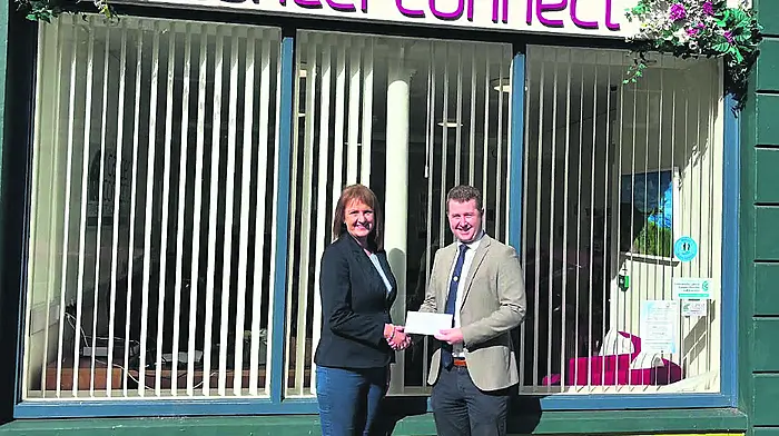 Cllr George Gill presented a cheque for €750 to Helen O’Driscoll, Cancer Connect manager, from the proceeds of the Fianna Fáil centenary year event held at The Maritime Hotel during May.