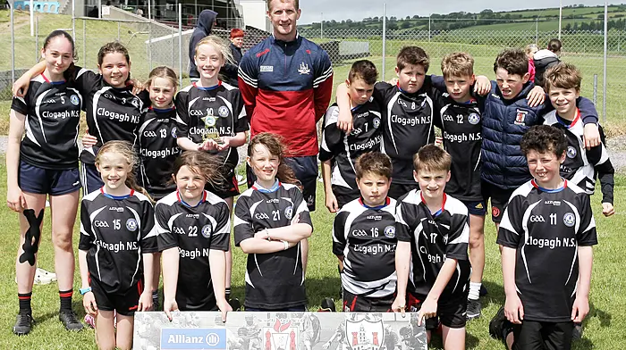 Clogagh NS, runners up in Roinn 8 Mixed, with Cork footballer Ruairí Deane. (Photo: Paddy Feen)