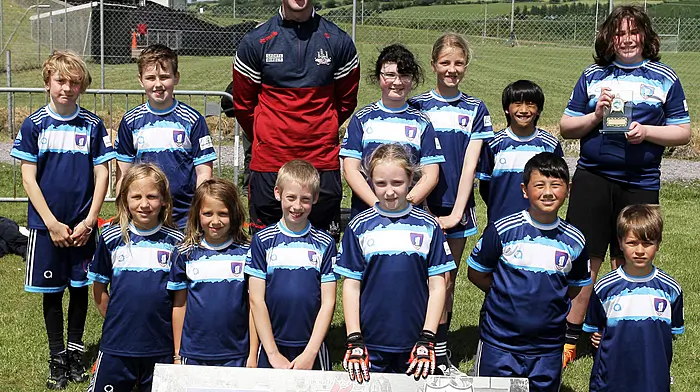 Dromclough NS, runners up in Roinn 12 Mixed, with Cork footballer Ruairí Deane. (Photo: Paddy Feen)