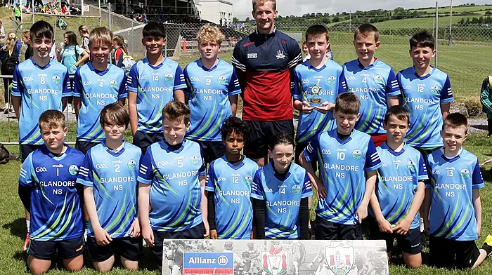 Glandore NS, runners up in Roinn 5 Boys, with Cork footballer Ruairí Deane. (Photo: Paddy Feen)