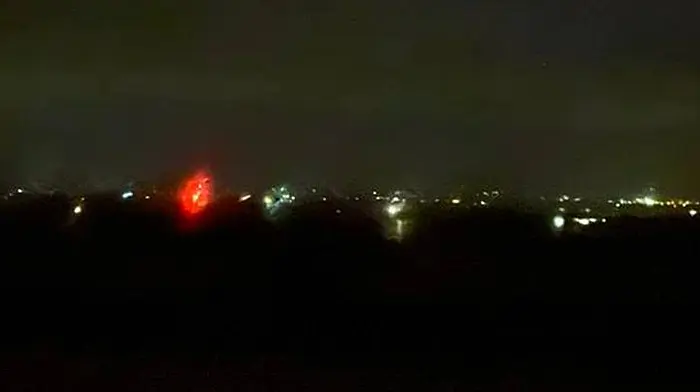 Ballydehob residents seeing red over glaring night light Image
