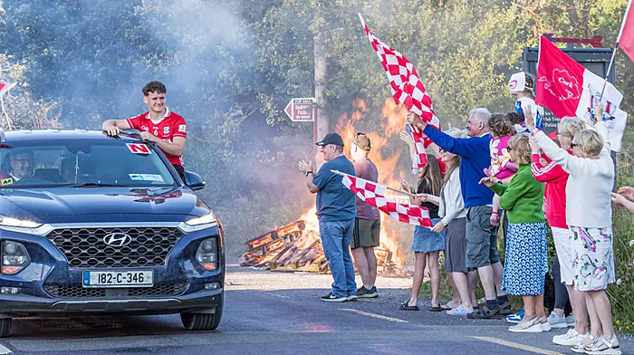Conor Downing and Kieran O Shea arrive home to Beara to a huge welcome. Picture: Anne Marie Cronin Photography