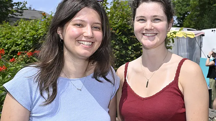 Francesca Ravelli (left) and her friend Aideen O'Driscoll from Inchydoney took a trip to the Friday market in Clonakilty. Photo: Martin Walsh.