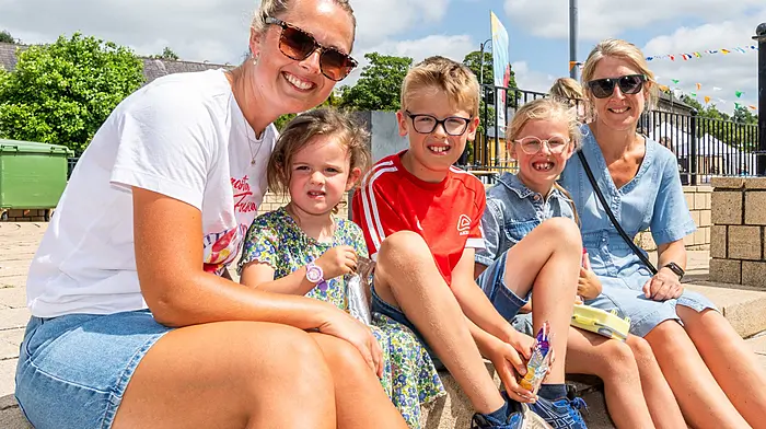 Louise, Bonnie, Finn and Ayda Ross from Drimoleague with Sharon Levis from Skibbereen enjoying a day out at the market in Bantry.  (Photo: Andy Gibson)