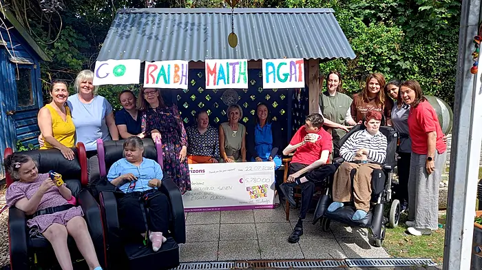 Horizons coffee day organiser Anne McCullagh presenting a cheque for €5,780 at Teach Cairde, Clonakilty, to Jane Duane, Trish O’Donovan and residents. The funds were raised at Anne’s recent coffee day.