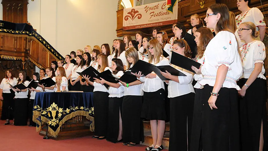 Talented West Cork singer chosen for prestigious Irish Youth Choir Image