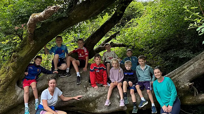 Family papped by Passage West singer Cian Ducrot Image