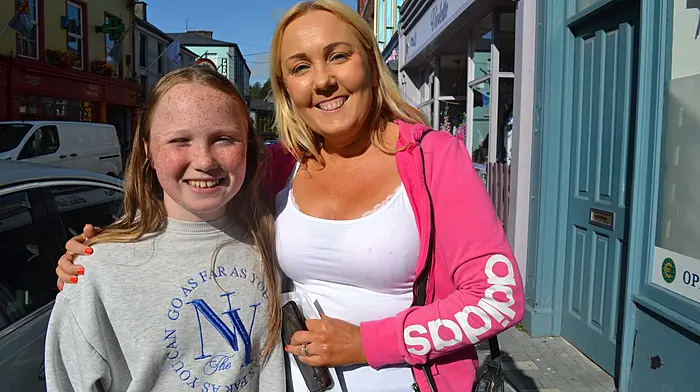 Yvonne and Niamh Lomasney, Skibbereen enjoying the lovely sunshine in Skibbereen Saturday morning. Photo; Anne Minihane.