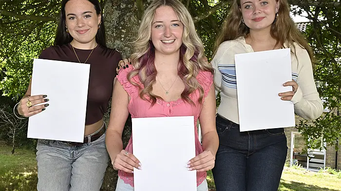 Realtínn Deli, Clonakilty, Molly Boddington, Courtmacsherry and Éabha Brosnan, Rossmore with their Leaving Certificate results at the Sacred Heart Secondary School, Clonakilty. Photo: Martin Walsh.
