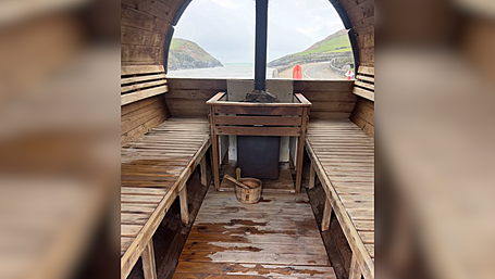 Roberts Cove Sauna operator criticises 'too high' new casual trading fees Image