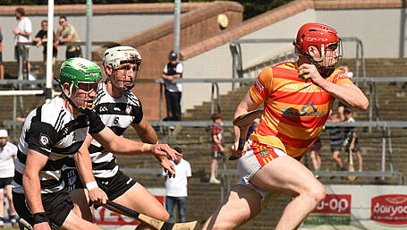 ‘Terrible way to lose’ – Newcestown boss laments tough loss as Carbery club undone by late Midleton scoring burst Image