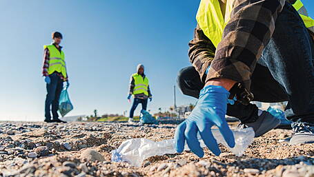 Free kits available for Big Beach Clean as campaign targets tons of coastal waste Image