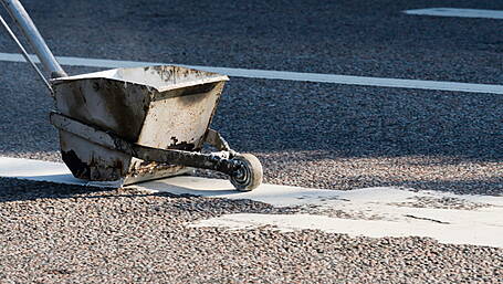 Line painting welcomed but calls for N71 to be resurfaced Image