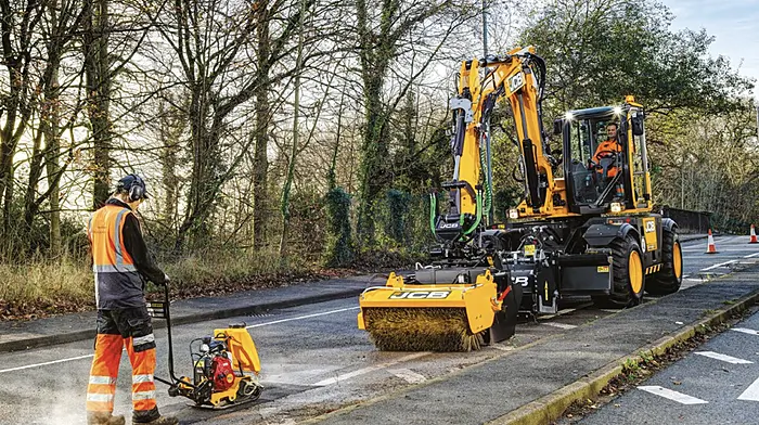 JCB or not JCB: Purpose-built machine can solve council’s pothole problem says Denis Image