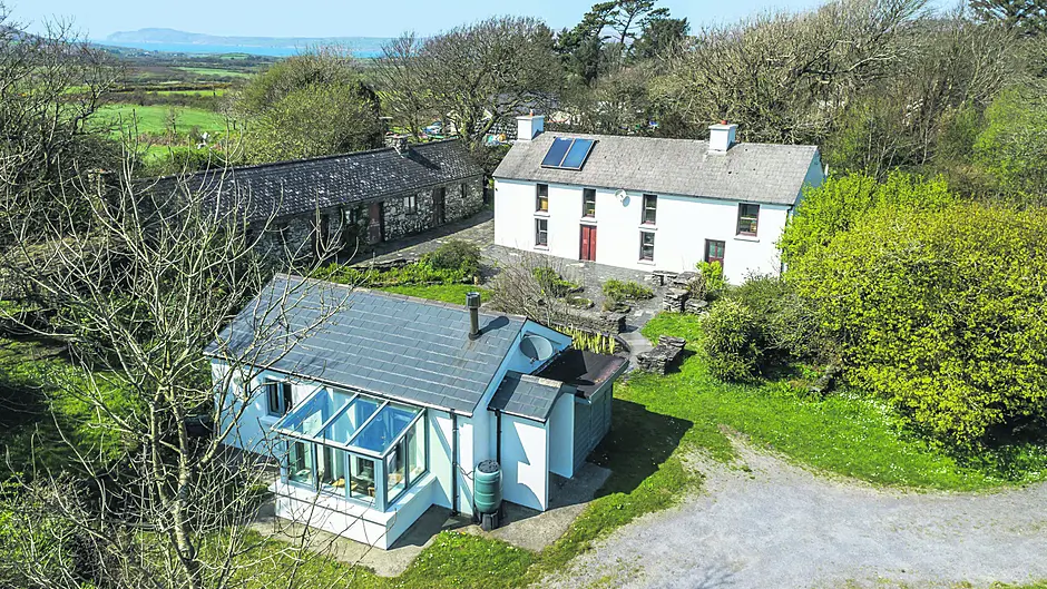 HOUSE OF THE WEEK: Lassacaha combines privacy, charm and views of the bay Image