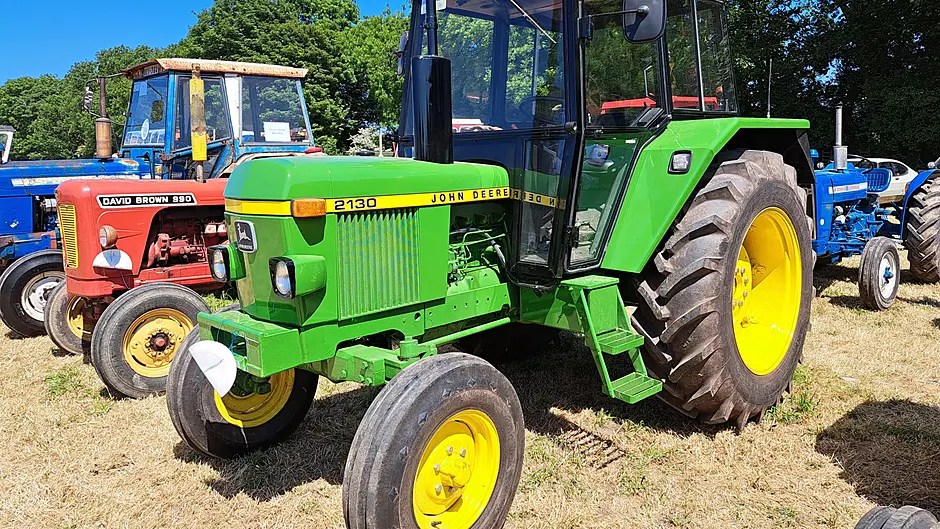 FARM CLASSICS: The John Deere 2130 Image