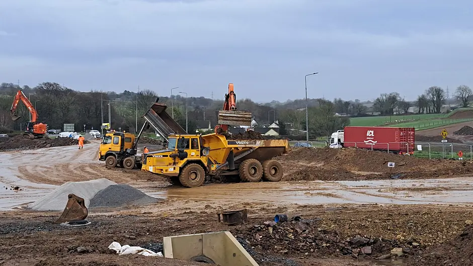 FARM CLASSICS: The Swedes digging up Ireland, one load at a time Image