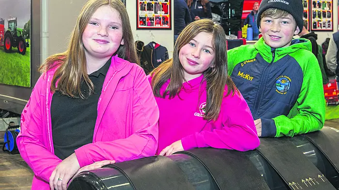 Kelsey O'Sullivan and Dixie Belle and Daithí O'Meara, all from Allihies, at the Spring Farm Machinery Show in Millstreet. (Photo: Andy Gibson)
