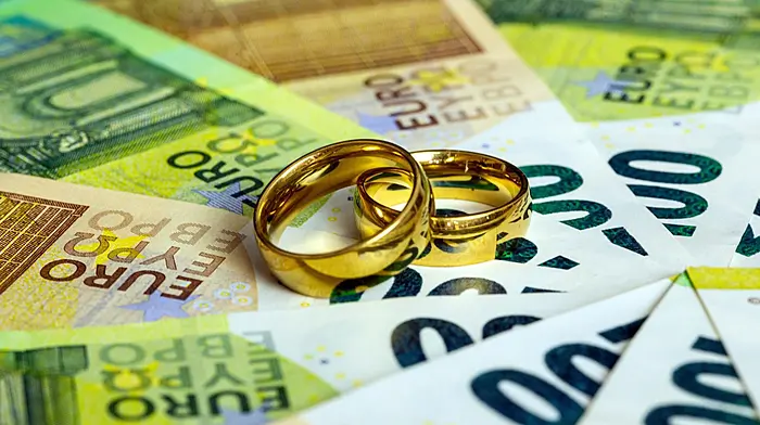 WEDDINGS WEST CORK: How to cut the cost of your big day in Ireland Image