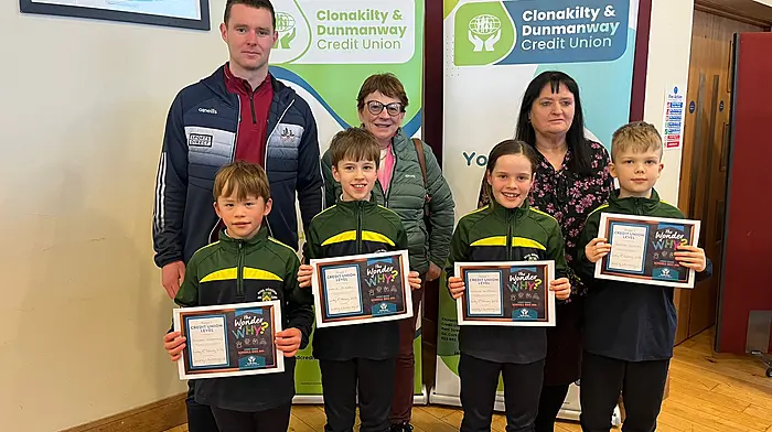 Clonakilty and Dunmanway Credit Union Schools Quiz competition A winners, Ardfield National School. Back: Maurice Shanley (Credit Union ambassador and Cork and Clonakilty senior footballer), Mary Gallwey and Noreen Burke (board members) with the winning students from Ardfield National School.