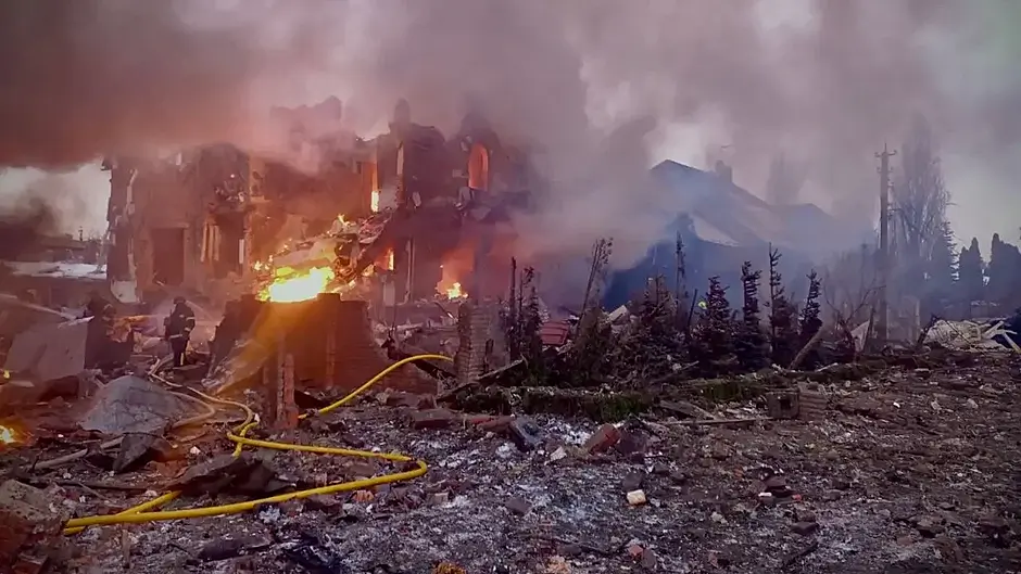 The day I realised these are explosions, this is war Image