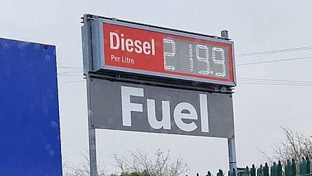 Calls for tax relief on petrol and oil Image