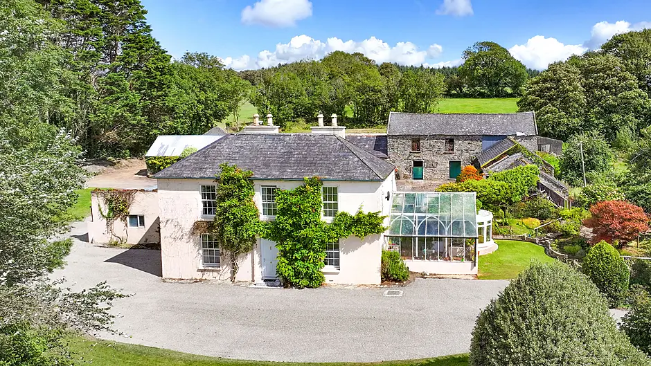 HOUSE OF THE WEEK: Kilbrittain five-bed on ten acres Image