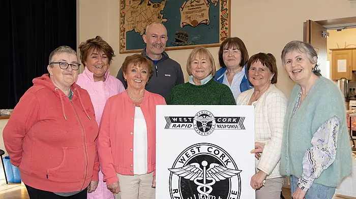 Liz Cahalane, Eithne Lordan, Noreen Fleming, Paul Hayes, Dolores Hegarty, Jackie Kelly, Ann Murphy and Majella O'Sullivan at the coffee morning held at the Courtmacsherry Community Centre in aid of West Cork Rapid Response.    (Photo: Martin Walsh)