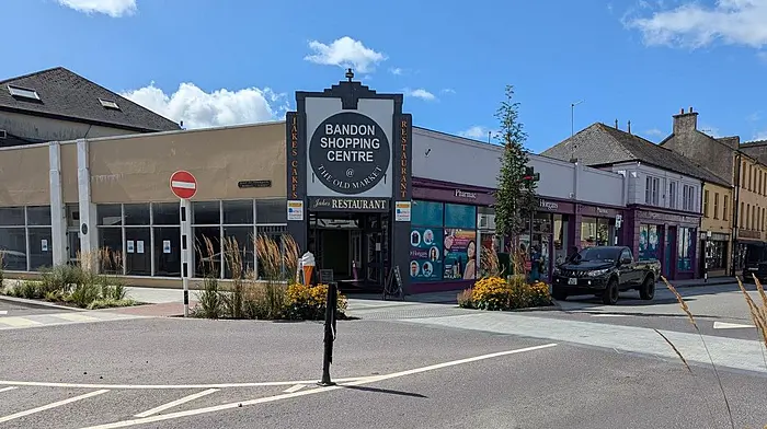 Business as usual for tenants of Bandon Shopping Centre as it goes up for sale Image