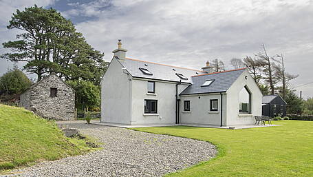 HOUSE OF THE WEEK: Restored Ahakista stone cottage with sea views hits the market for €660,000 Image