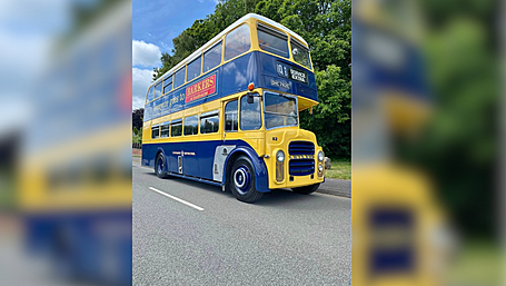 Novel creperie on vintage bus seeks a permanent home Image