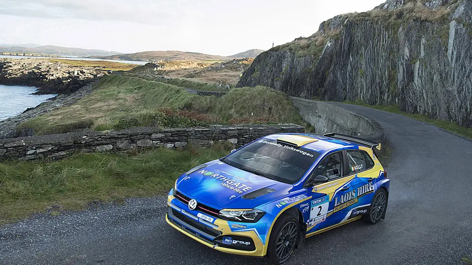 Stepped return for motorsport Image