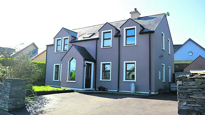 Tasty and tempting, pristine property with a studio Image