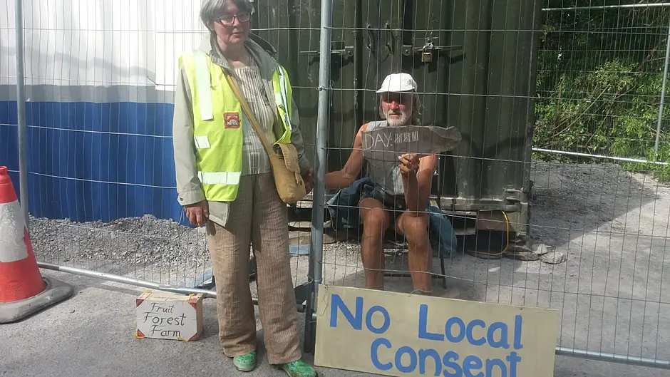Fruit farmer protests at Kilmichael windfarm Image