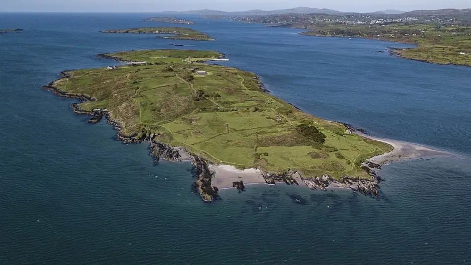 Mystery buyer does €5.5m island deal  via WhatsApp! Image