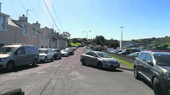 Union Hall residents voice safety fears over Keelbeg Pier barrier Image