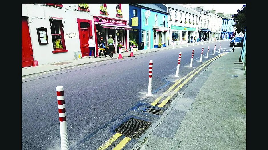 Schull’s traffic bollards ‘bad for business and parking’ Image