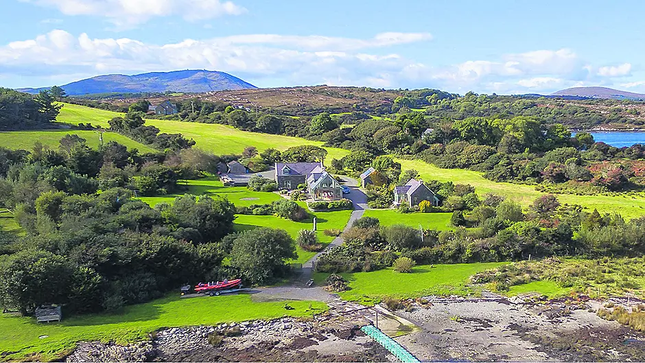 Fancy a private pontoon, slipway and guest cottage? Image