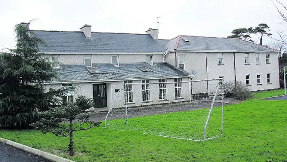 Ahiohill loses 27 jobs as addiction centre for male teens set to close Image