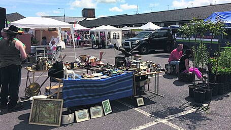 Council calls on mobile traders to cease business Image