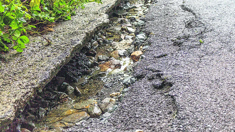 Roads can only be repaired once in every 33 years Image