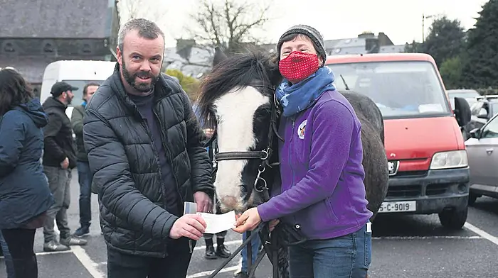 SOS fund brings seasonal cheer to 12 organisations, thanks to €20k fund Image