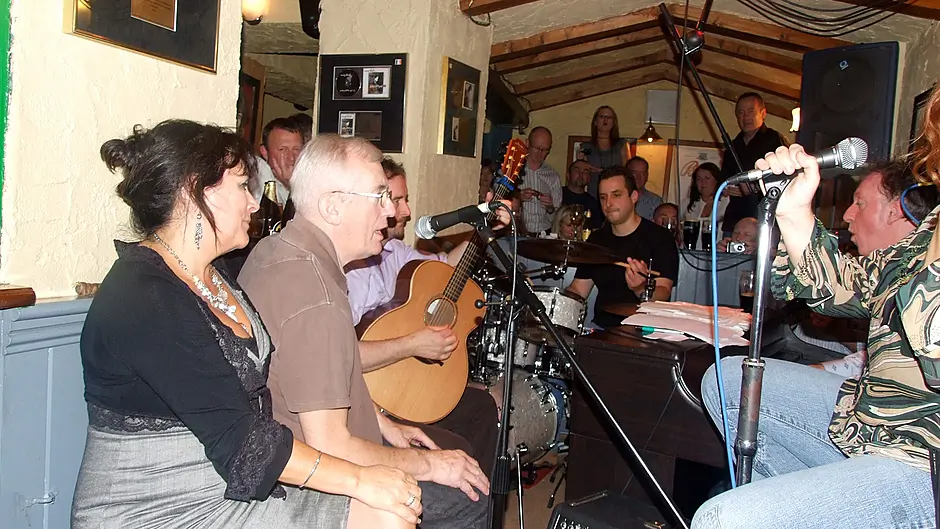 Shay’s many visits to Shanley’s in Clonakilty are fondly remembered Image
