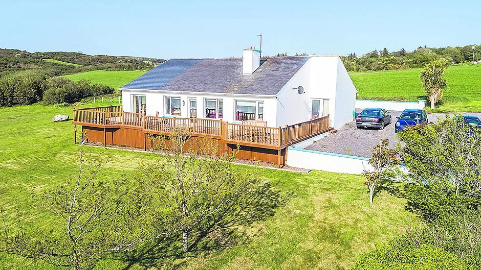 House of the week: Chance to sit on the ‘deck of the Bay’ Image