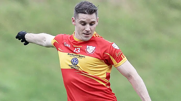 Shot-stopper Chris Kelly shows his class as Éire Óg edge Carrigaline in Premier SFC Image
