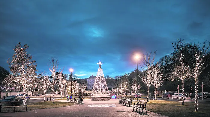 Crosshaven to leave the lights on longer Image