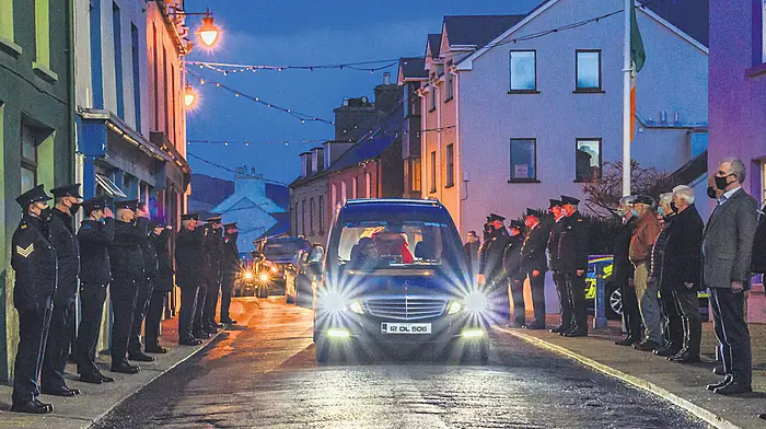 Heartfelt tributes paid as popular Garda laid to rest Image