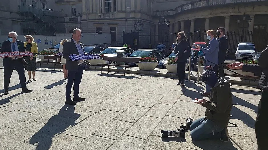 Deputy Collins calls for churches to reopen for Easter services Image