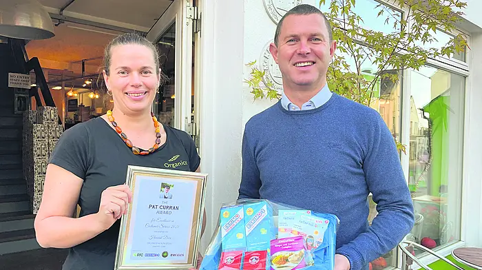 Top customer service award for Organico health shop Image