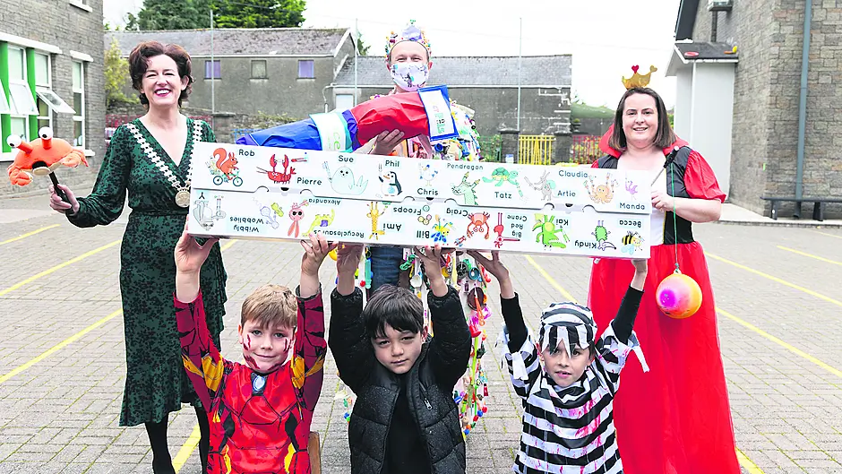 West Cork’s Picker Pals are back to help battle litter Image